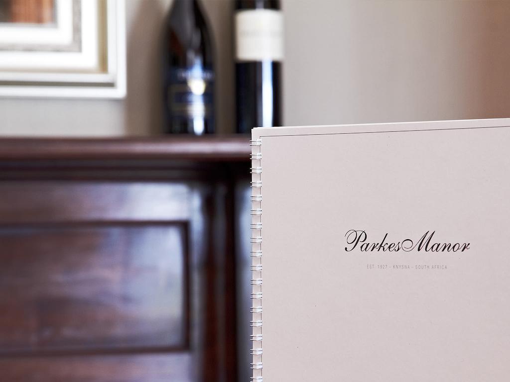 Parkes Manor Hotel นิสนา ภายนอก รูปภาพ